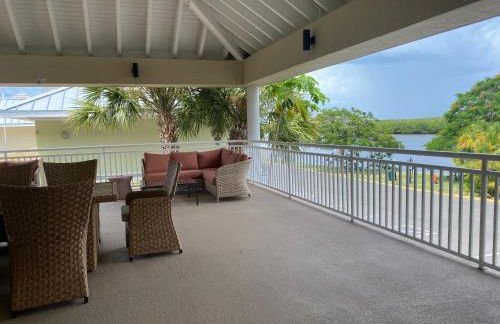 Perfect getaway with pool, hot tub and world class views - Foto 24