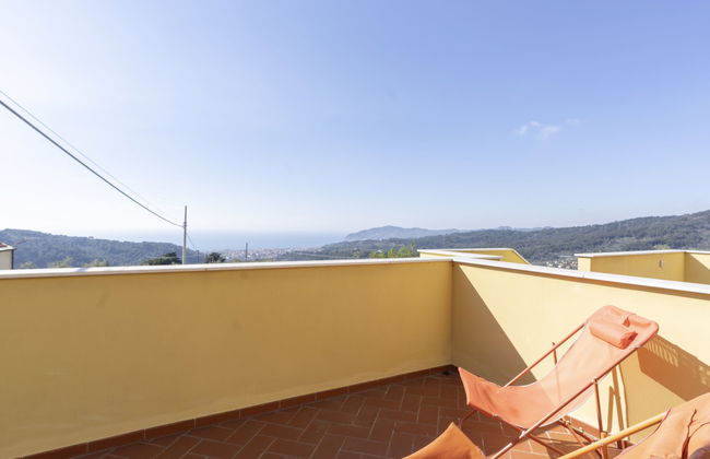 3 bedroom Apartment in San Bartolomeo al Mare - Photo 20