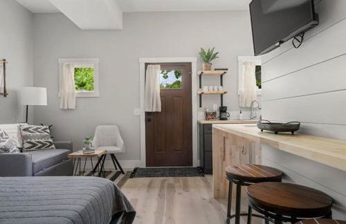 H Studio Close to Downtown, Beaches and Wineries - Foto 6