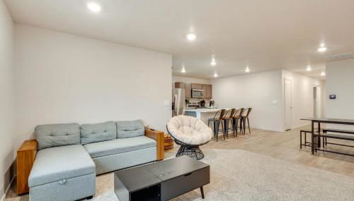 Walk to The Plains Golf Course Getaway in Cheney! - Foto 1