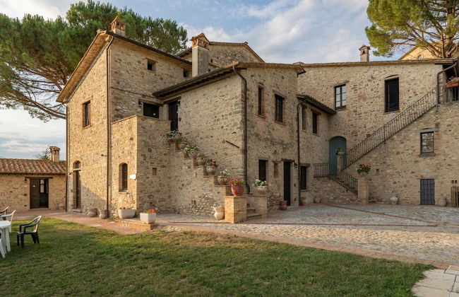 Agriturismo Borgo Pulciano in Montone - Foto 25