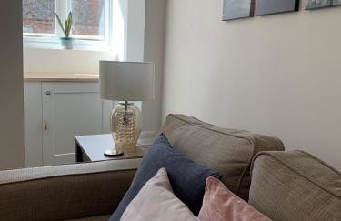 'The Retreat' - Stylish one bedroom apartment in Holt, Norfolk - Photo 7