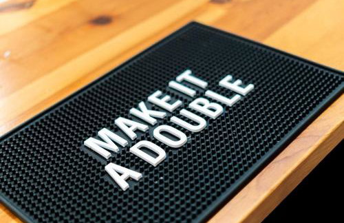 The Corniest Property in Texas ♥ 4 BR ♥ 1/4 Acre ♥ - Foto 47