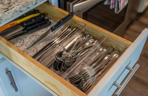 Spring Bungalow - A cozy getaway in downtown Hot Springs! - Foto 31