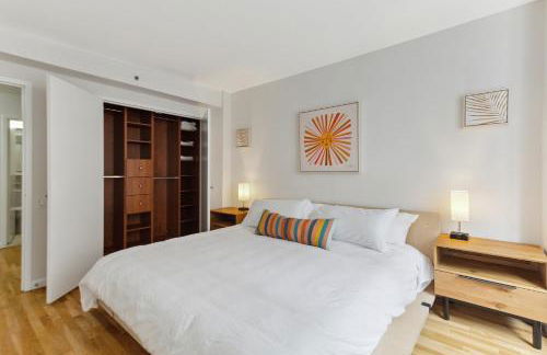 Chelsea 1 BR w Work Setup by Anyplace - 11436 - Foto 12