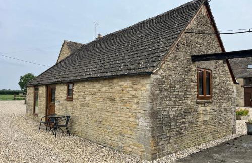 Tupenny Cottage, Old Mill Farm, Cotswold Water Park - Foto 11