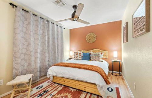 The Hummingbird House, Sauna & Mountain Views! - Foto 31