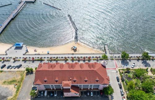 Bayfront Boardwalk Condo w Sunrise Views - Foto 1