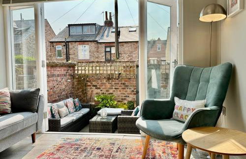 Montrose House - Photo 46