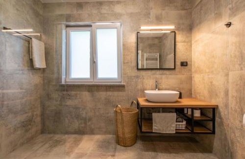 Villa Kalac, a charming holiday pool oasis near the sea - Foto 30