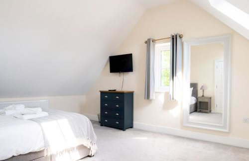 Crooked Cottage in picturesque Upper Oddington - Pass the Keys - Photo 15