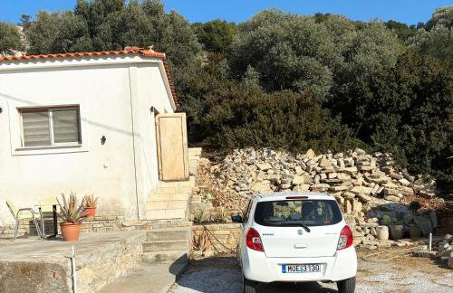 The Little House at Klima by Heritage Stays - Photo 3