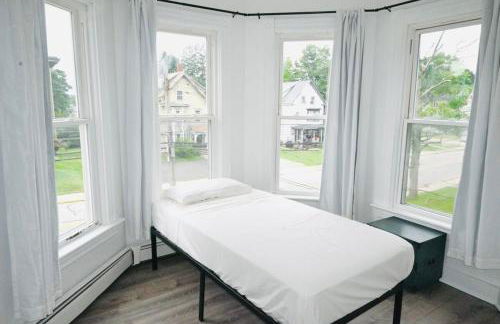 Modern home with Game Room - Foto 3