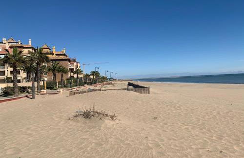 Primera Linea de Playa con Vistas al Mar - Foto 15