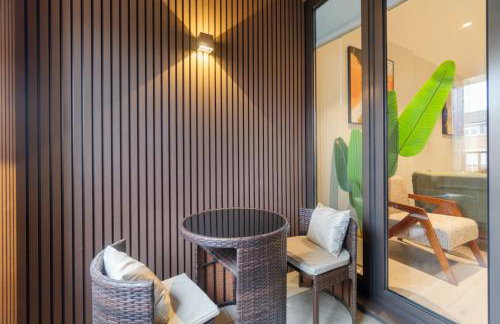 Perfect Apartment Stay for Families and Contractors - Foto 15