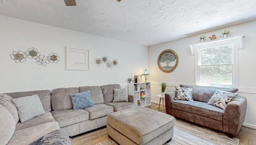 The Haggai House - Photo 2