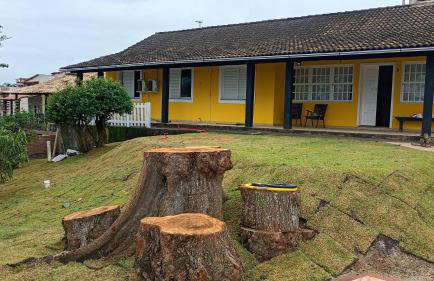 Casa 4 quartos, 2 suítes, piscina e acessibilidade - Frente para a lagoa - Foto 13