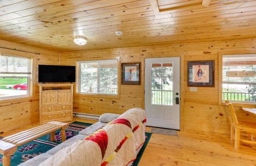 Pets Welcome Cozy Cabin with Deck in Deadwood! - Foto 5