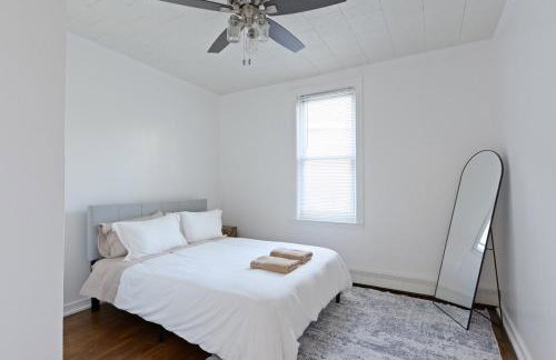 20 min to NYC, Newly Renovated, Private Driveway - Foto 17