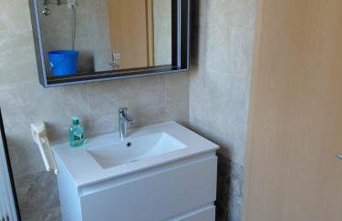 Ivana's Apartments with Amazing Pool Access - Foto 59