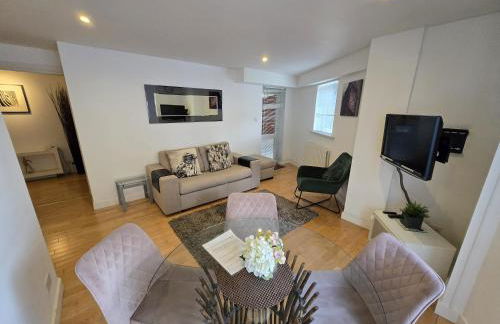 Superior Canary Wharf O2 Arena 2BR Apartment - Photo 5