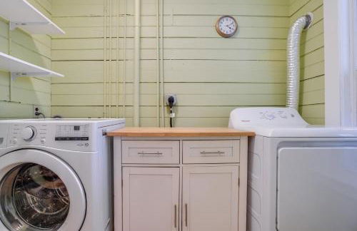 9 Mi to Wachusett Mtn! Family Base with Porch - Foto 22