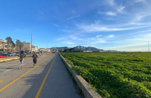 STUDIO PRADO PLAGE PISCINE TERRASSE - Foto 45