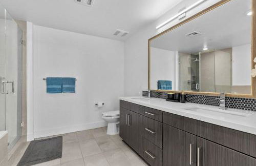 Amethyst Sky Loft - Elevated Two-Story Waterfront - Foto 22