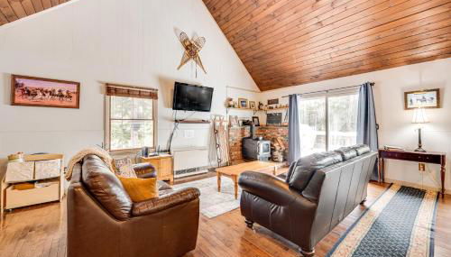 Rustic Intervale Hideaway with Deck and Wooded Views! - Photo 4