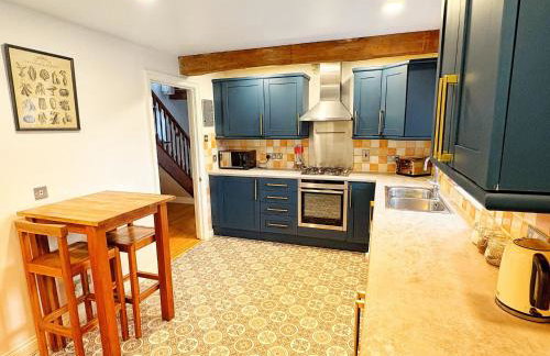 Spacious Cotswolds Barn - 4 Bedrooms, Perfect for Families - Foto 4