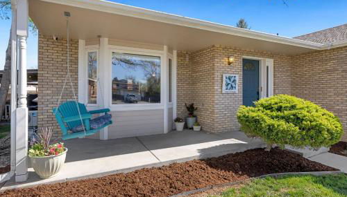 Charming Home with RV Parking - 30 miles from RMNP! - Foto 2