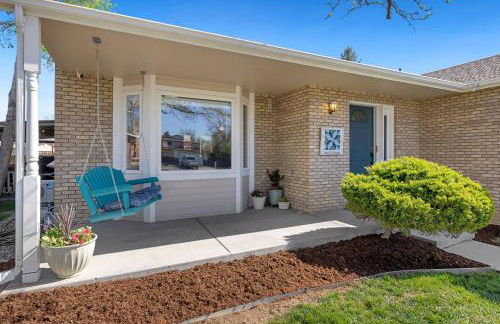 Charming Home with RV Parking - 30 miles from RMNP! - Foto 2