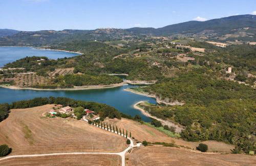 SCAPPO IN UMBRIA, casale al lago - Foto 1