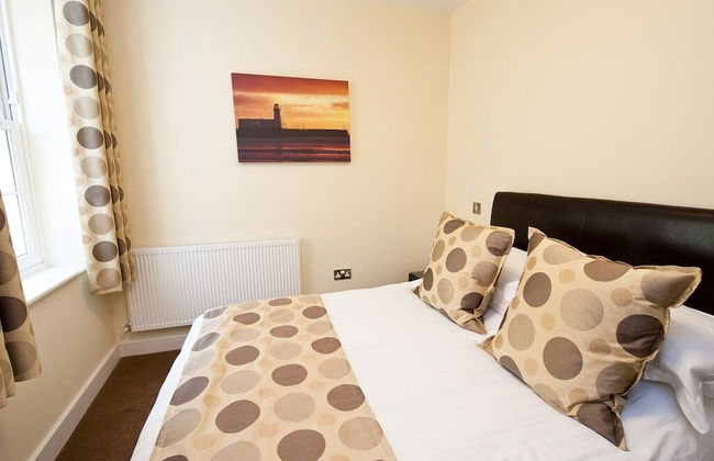 Harbourside Apartments - Photo 4