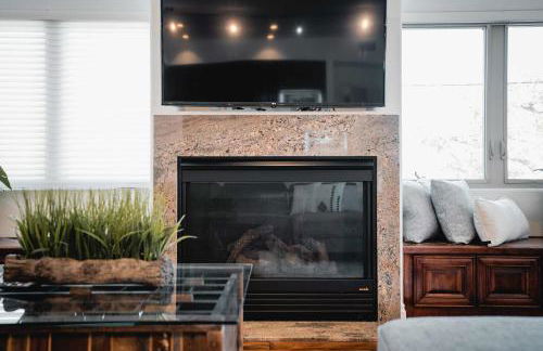 Your Home in San Diego - Two-car Garage - Foto 17