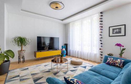 4-room apartment Place de la Mairie - City Center - Foto 3