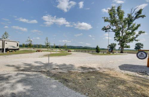 The Chardonnay Chalet Defiance Studio Trail! - Foto 25