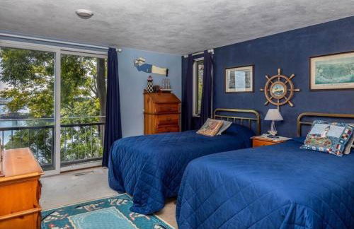 SPECTACULAR OCEANFRONT ON BOSTONs SCENIC NORTH SHORE - Foto 16