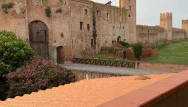 Sotto le mura - Photo 3