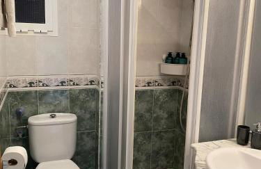 The beach and the sea in front of you - Photo 31