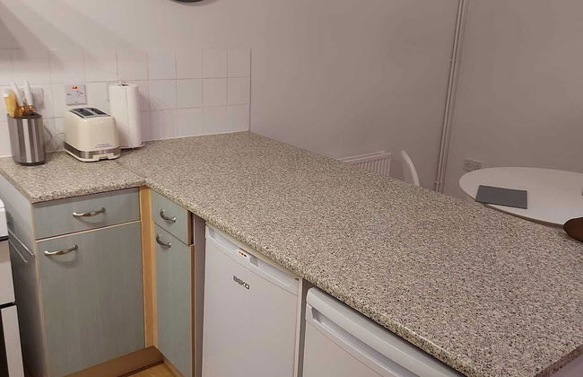 Lovely 2-bed Apartment in Milton Keynes - Foto 11