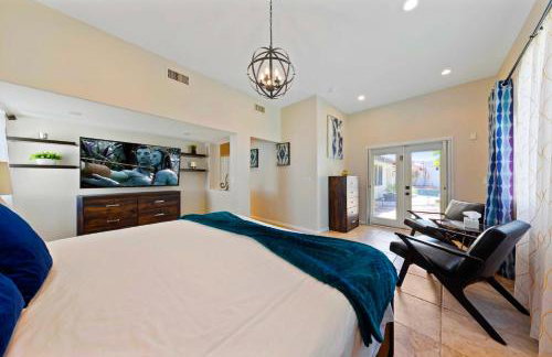 Ultimate Vacation: A Luxurious Oasis with a Pool! - Foto 22