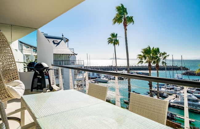 Aqua Views at the Waterclub in Cape Town - Photo 3