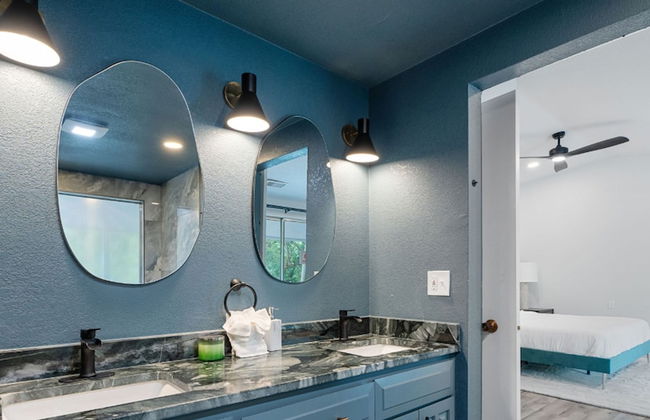 Family Home w Pool-hot Tub-large Yard-pool Table - Photo 31