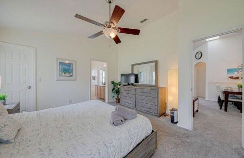 545 -Beautiful 4 Bed Home with Sparkling Pool and Games Room - Foto 23