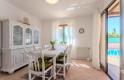 Pet Friendly Home In Buje - Foto 24