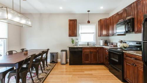 Meet Me in Athens I Beautiful 4-Bdrm House I 1 Mile to DT and Mins to UGA - Foto 5