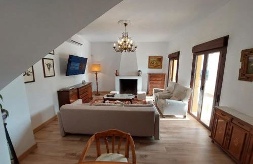 Cortijo Las Cruces Guillena - Sevilla - Foto 34