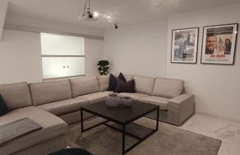 PMT22 - Luxury villa with private heated pool and jacuzzi - Foto 13