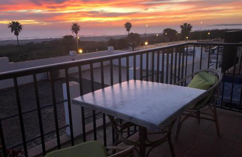 Frente al mar 1ª línea de playa - Foto 8